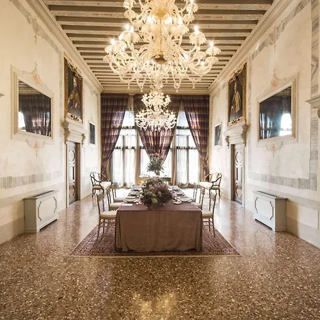 Nh Collection Grand Palazzo Dei Dogi 酒店