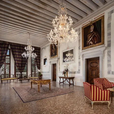 Szálloda Nh Collection Grand Palazzo Dei Dogi