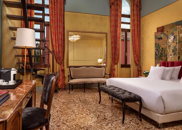 فندق Nh Collection Grand Palazzo Dei Dogi