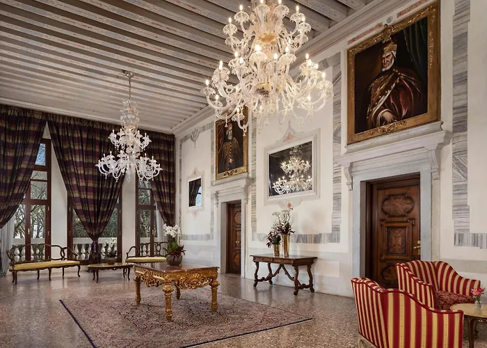 فندق Nh Collection Grand Palazzo Dei Dogi