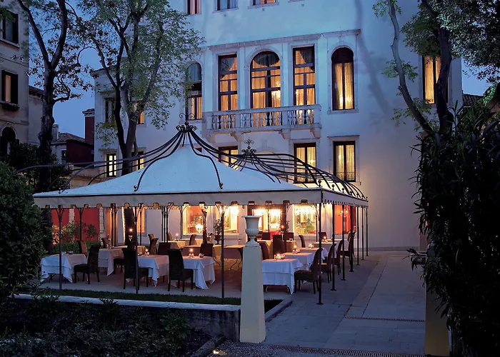 Hotel Nh Collection Grand Palazzo Dei Dogi 5*